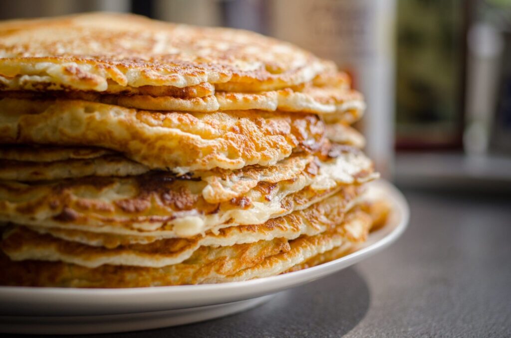 Almond banana pancakes